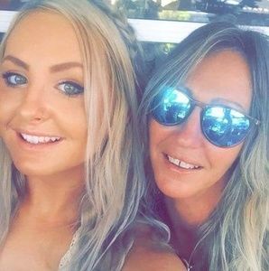 Meet your Posher, Leisha